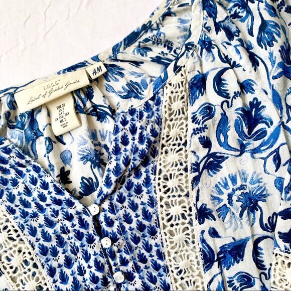 H&M Blue Lace Blouse Top Size 2 3/4 Sleeve V-Neck E Blue Floral Print - Picture 6 of 8
